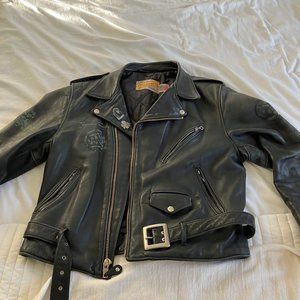 Beautiful Schott Perfecto leather jacket size 42
